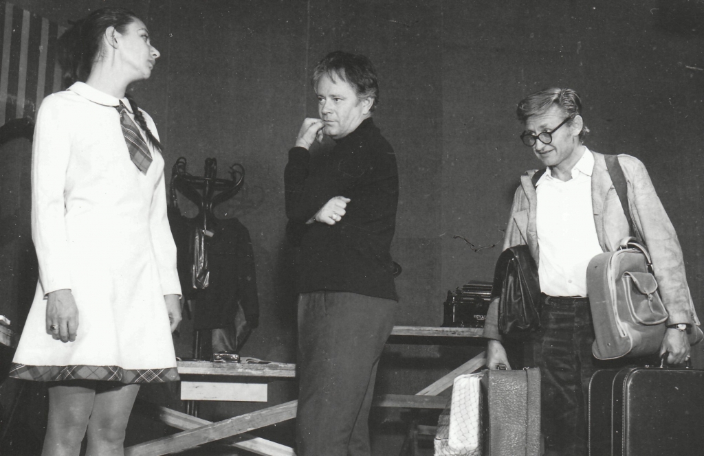 Öt fiú meg egy lány